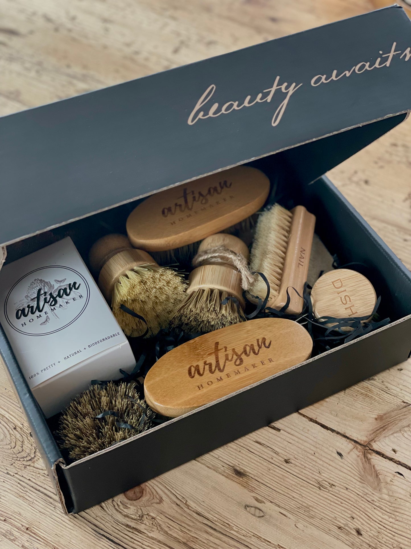 AH Signature Kitchen and Cleaning Brush Set